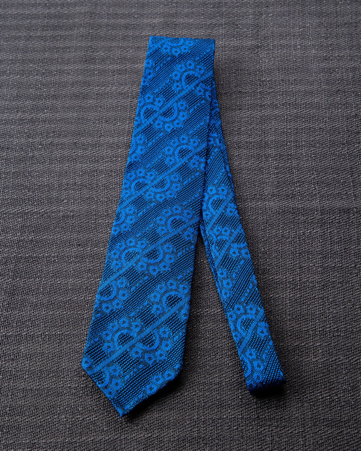 [Art] CHAIN CHAIN Tie Tango Blue