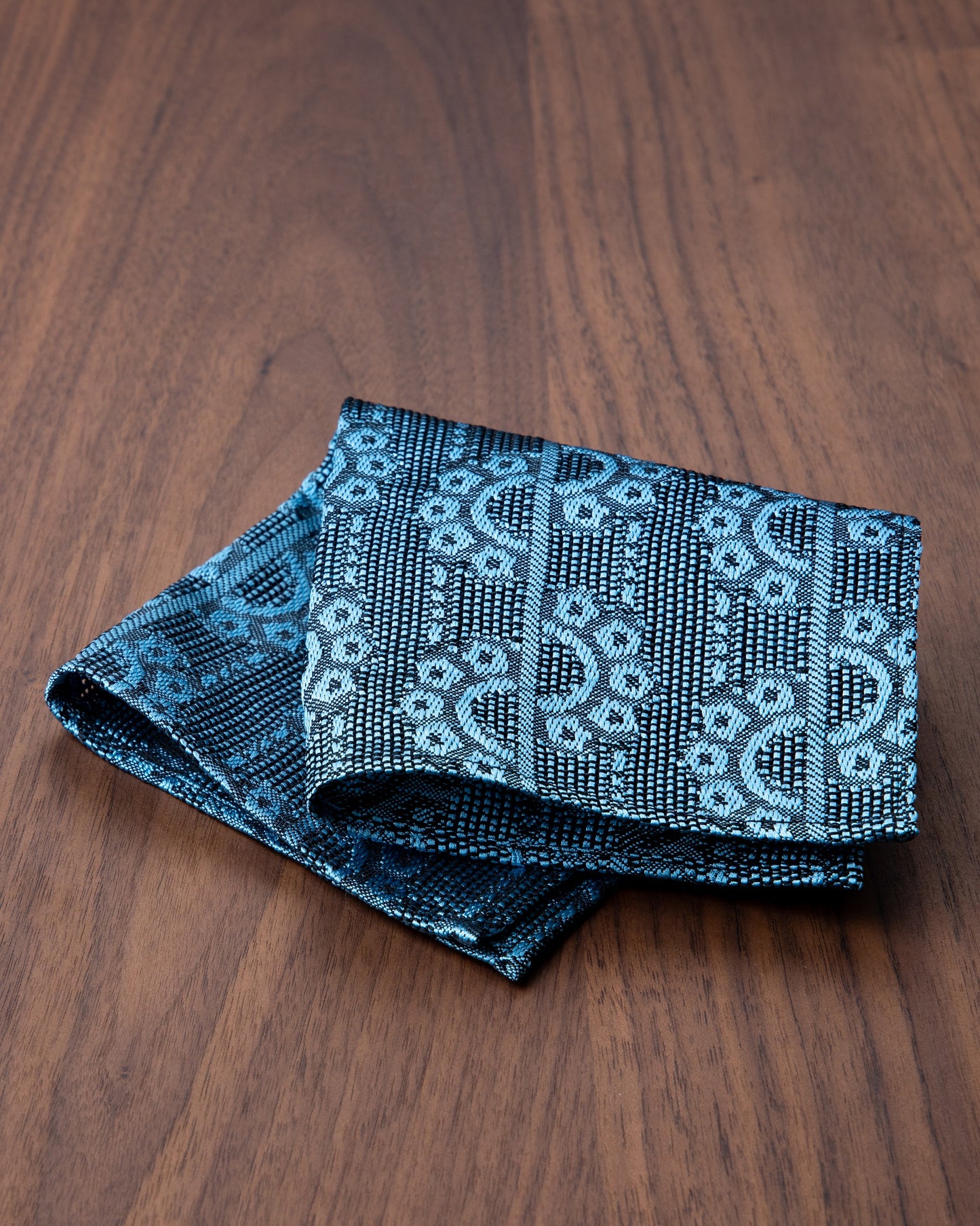 [Art] CHAIN CHAIN Pocket Square Sax
