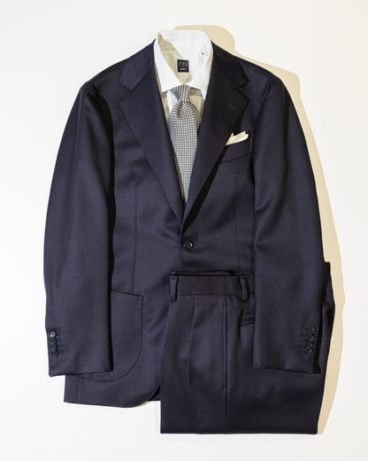 Executive Garza Tie & Pocket Square White Gray