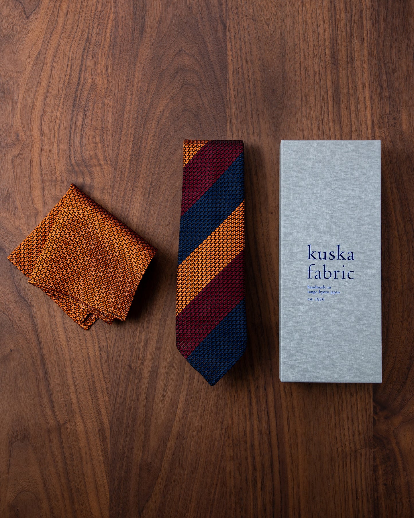 Executive Garza Tie (3 colors) & Pocket Square Orange