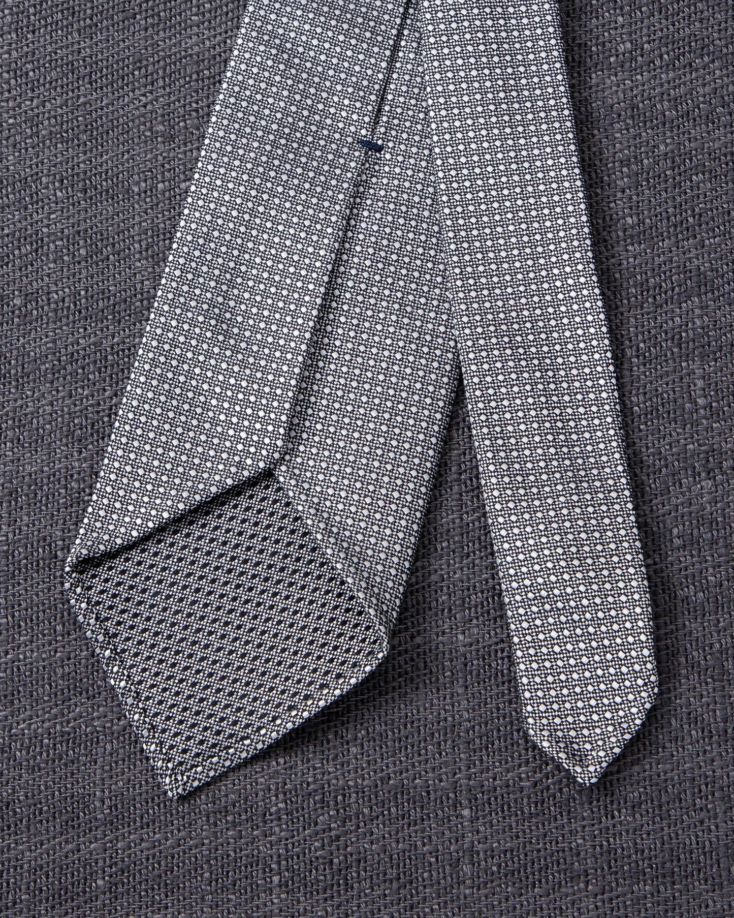 Executive Solid Tie Silver Gray