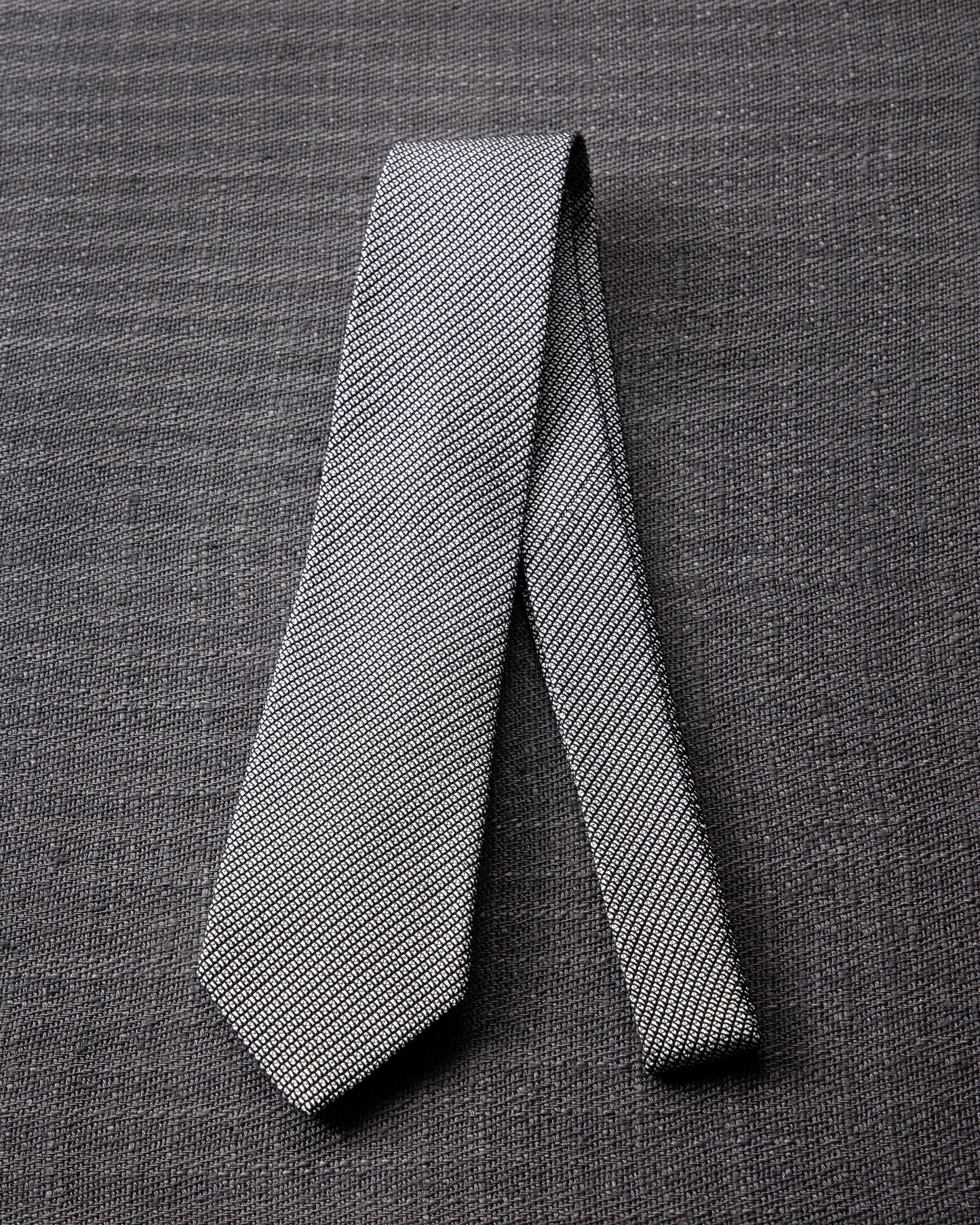 Fresco Tie White Gray