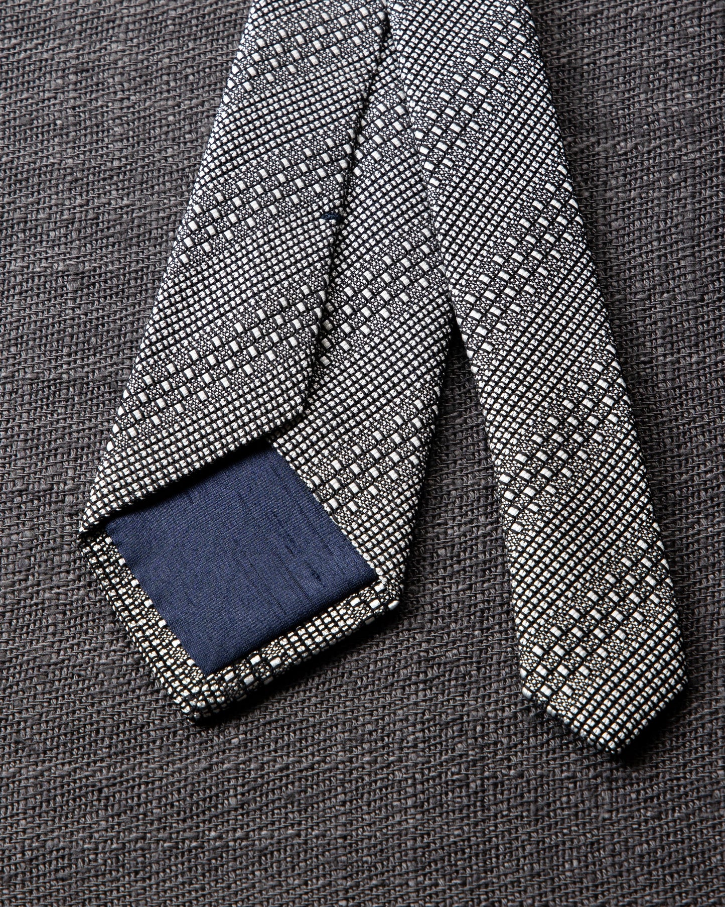 Tango Jacquard Tie White Gray