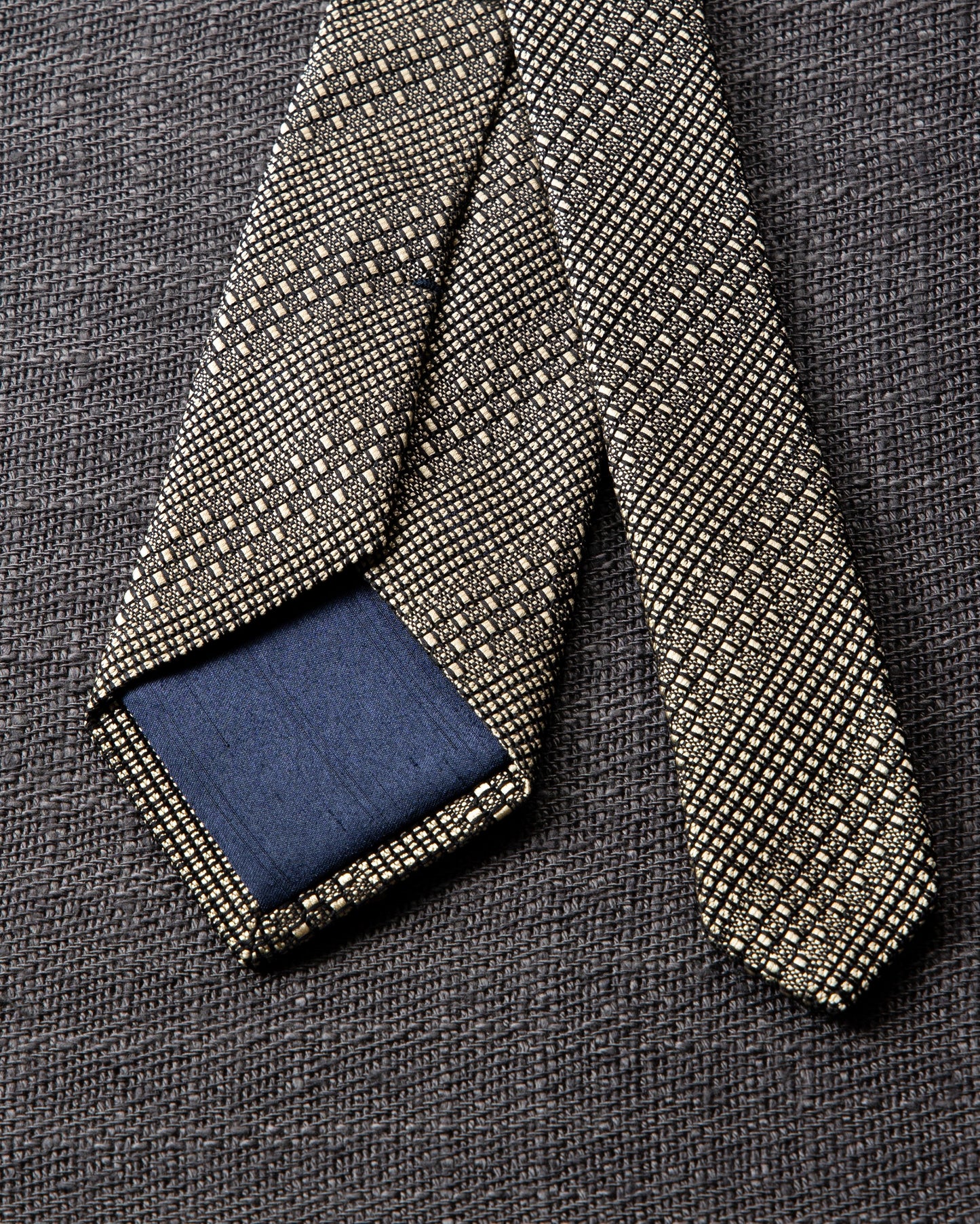 Tango Jacquard Tie Gold