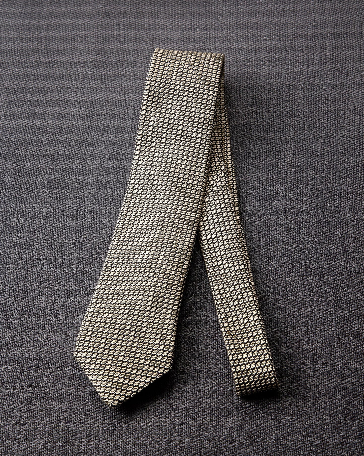 Garza Tie & Pocket Square Gold