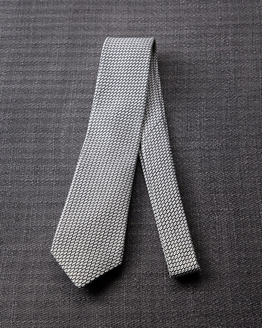 Garza Tie White Gray