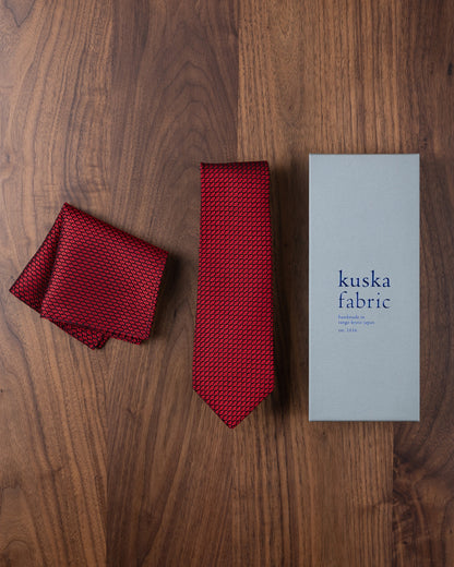 Garza Tie & Pocket Square Red
