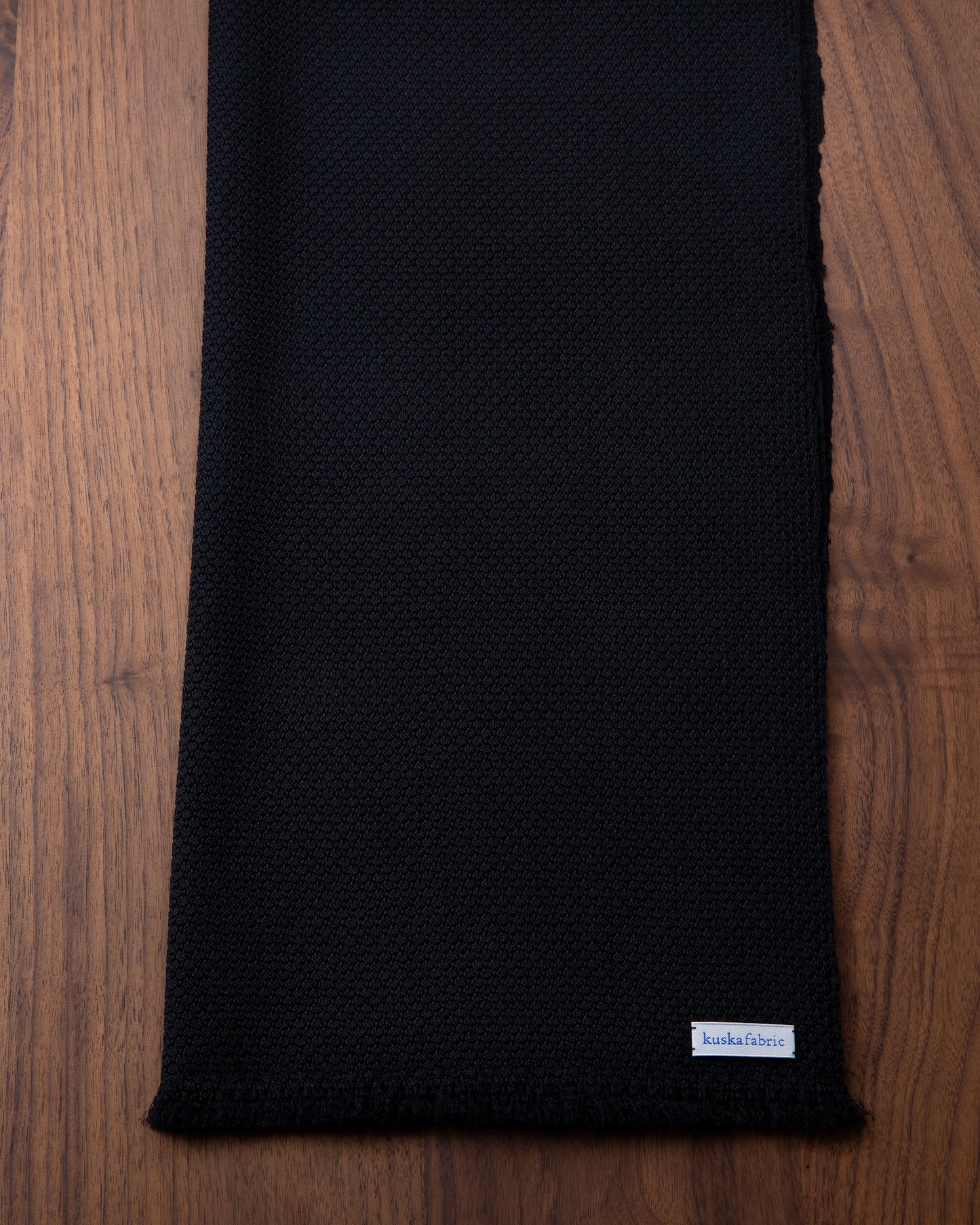 Garza Scarf Black