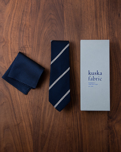 Garza White Line Tie & Pocket Square Dark Navy