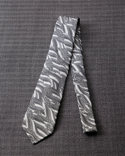 [Art] WAVE HEAD Tie White Gray