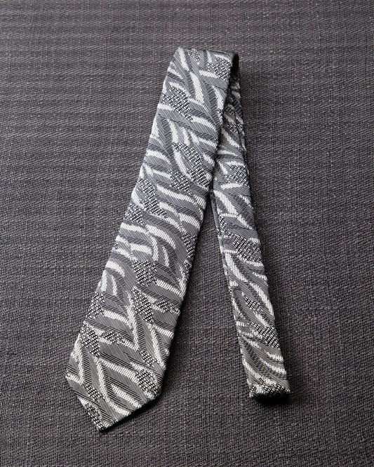 [Art] WAVE HEAD Tie White Gray
