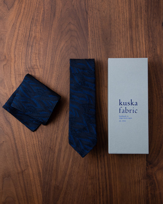 [Art] WAVE HEAD Tie & Pocket Square Dark Navy